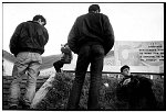 ALBANIA/KUKES/4-99<br>waiting for relatives at the Marina border with kosovo.